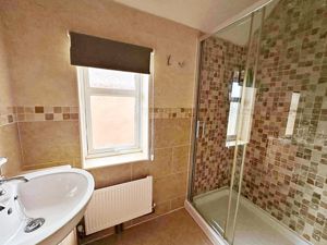 Shower Room- click for photo gallery